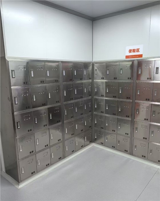换鞋区.jpg